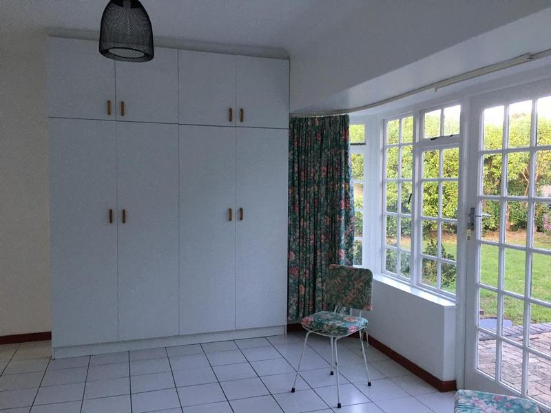 To Let 1 Bedroom Property for Rent in Constantia Western Cape